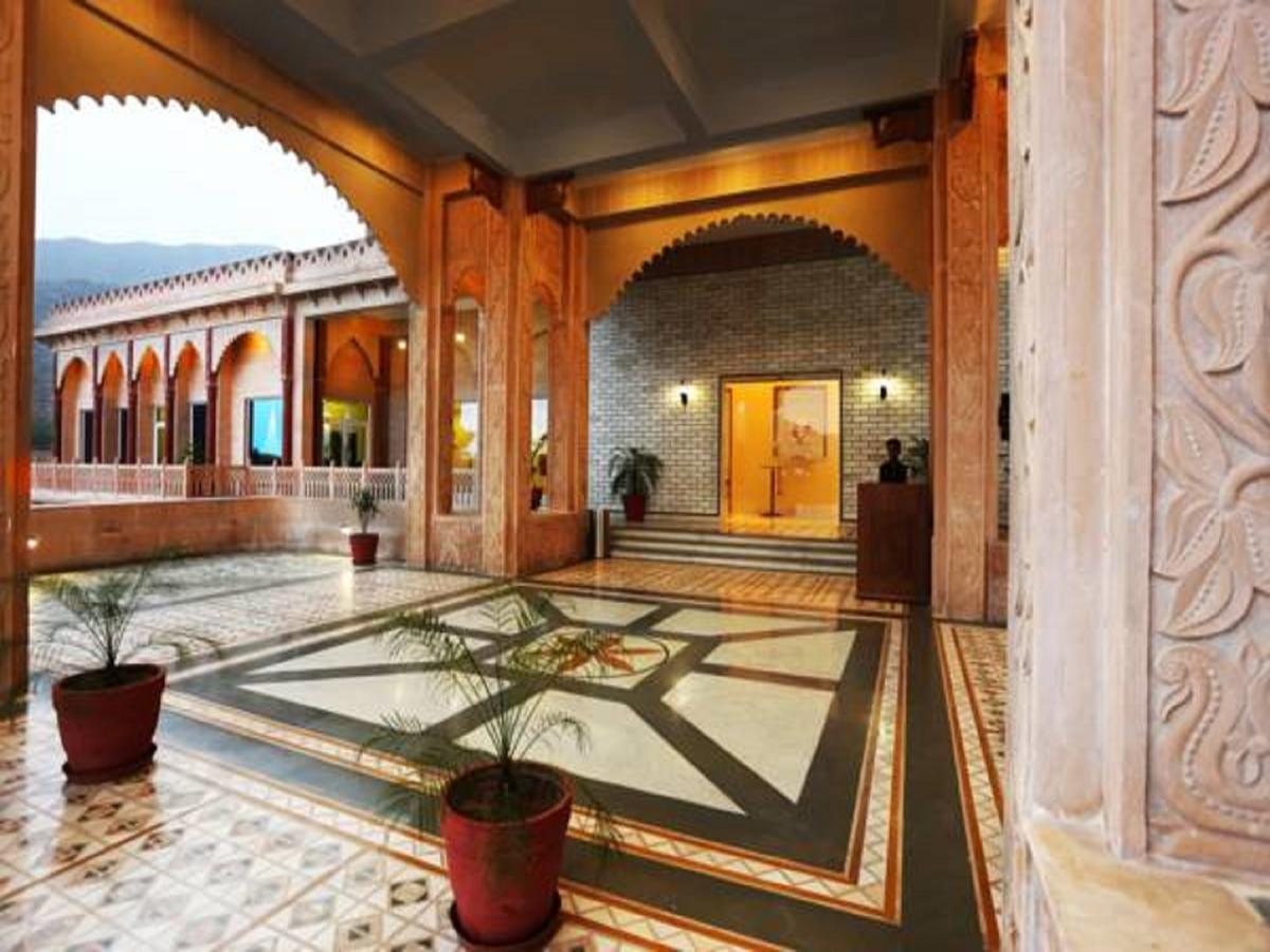 Hotel Pratap Mahal Pushkar Ihcl Seleqtion Extérieur photo