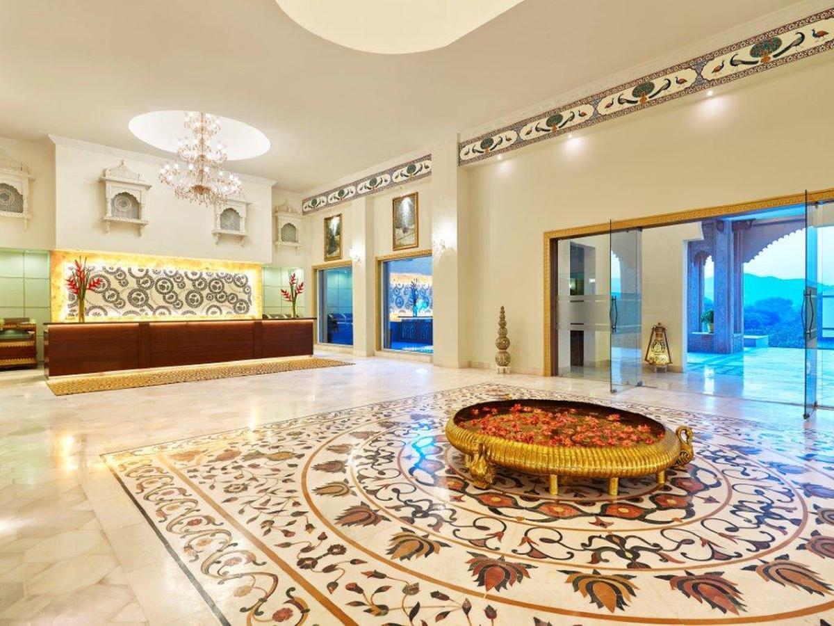 Hotel Pratap Mahal Pushkar Ihcl Seleqtion Extérieur photo