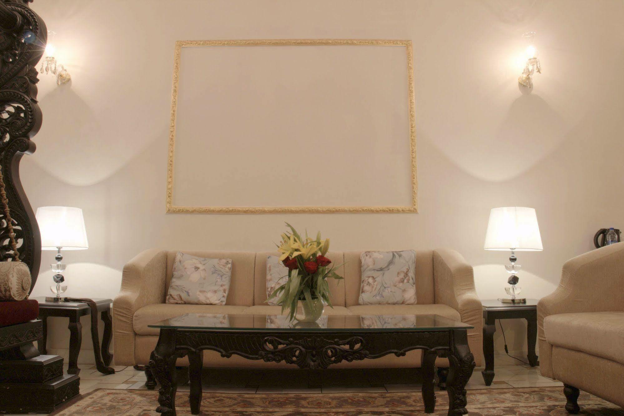 Hotel Pratap Mahal Pushkar Ihcl Seleqtion Extérieur photo