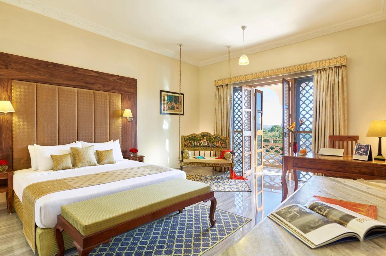 Hotel Pratap Mahal Pushkar Ihcl Seleqtion Extérieur photo